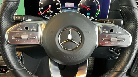 MERCEDES-BENZ E CLASS E300de AMG Line Premium 9G-Tronic