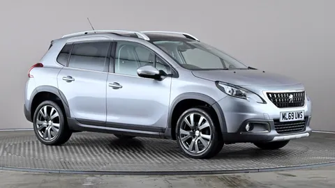 Peugeot 2008 1.5 BlueHDi 100 Allure Premium [5 Speed]