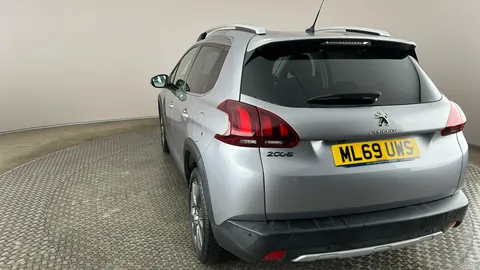 Peugeot 2008 1.5 BlueHDi 100 Allure Premium [5 Speed]