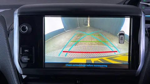 Peugeot 2008 1.5 BlueHDi 100 Allure Premium [5 Speed]