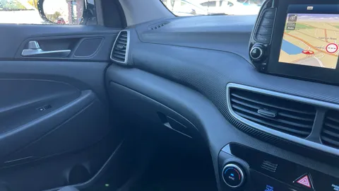 HYUNDAI TUCSON 1.6 GDi SE Nav 2WD