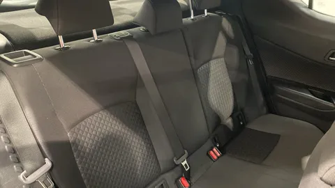 Toyota C-HR 1.8 Hybrid Icon CVT