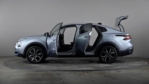 CITROEN C4 X 100kW Shine 50kWh Auto