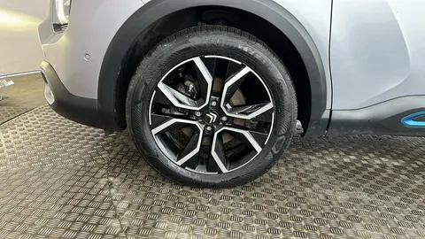 CITROEN C4 X 100kW Shine 50kWh Auto