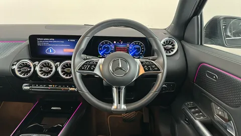 MERCEDES-BENZ EQA EQA 250+ 140kW Sport Executive 70.5kWh Auto