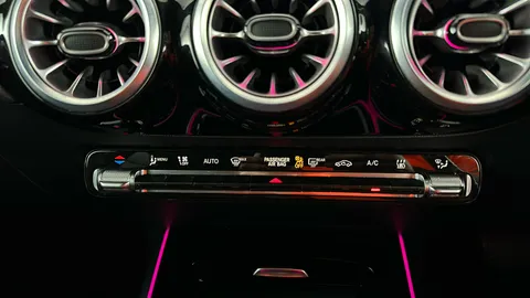 MERCEDES-BENZ EQA EQA 250+ 140kW Sport Executive 70.5kWh Auto