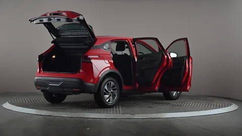 NISSAN QASHQAI 1.3 DiG-T MH Acenta Premium