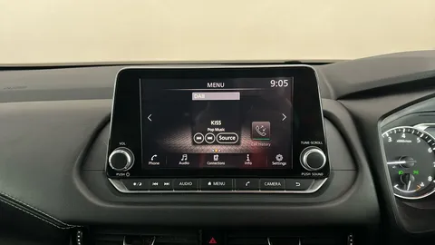 NISSAN QASHQAI 1.3 DiG-T MH Acenta Premium