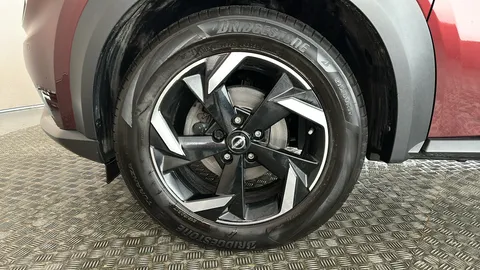 NISSAN JUKE 1.0 DiG-T 114 N-Connecta DCT