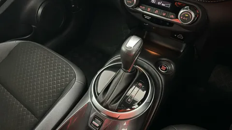 NISSAN JUKE 1.0 DiG-T 114 N-Connecta DCT