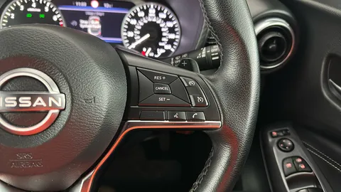 NISSAN JUKE 1.0 DiG-T 114 N-Connecta DCT