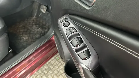 NISSAN JUKE 1.0 DiG-T 114 N-Connecta DCT