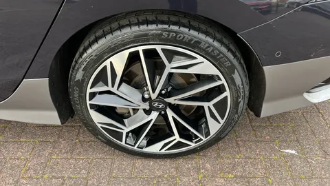 HYUNDAI IONIQ 6 239kW Ultimate 77kWh AWD Auto