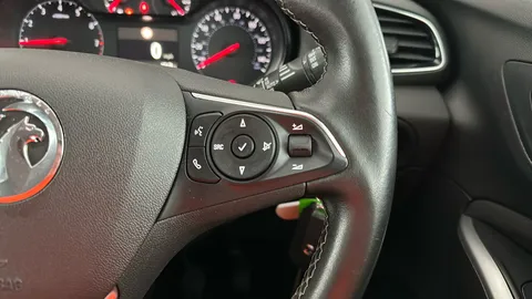 VAUXHALL GRANDLAND X 1.2 Turbo SE