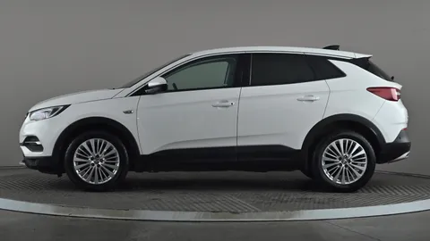 Vauxhall Grandland X 1.6 Turbo D Tech Line Nav Auto