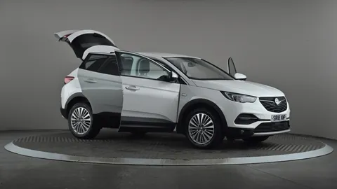 Vauxhall Grandland X 1.6 Turbo D Tech Line Nav Auto