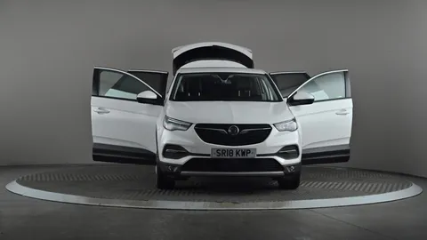 Vauxhall Grandland X 1.6 Turbo D Tech Line Nav Auto