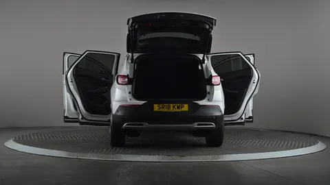 Vauxhall Grandland X 1.6 Turbo D Tech Line Nav Auto