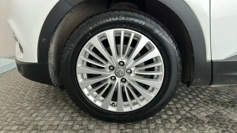 Vauxhall Grandland X 1.6 Turbo D Tech Line Nav Auto