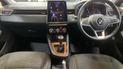 Renault Clio 1.0 TCe 100 Iconic 5dr