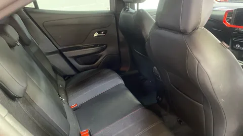 Vauxhall Mokka 100kW SRi Nav Premium 50kWh Auto