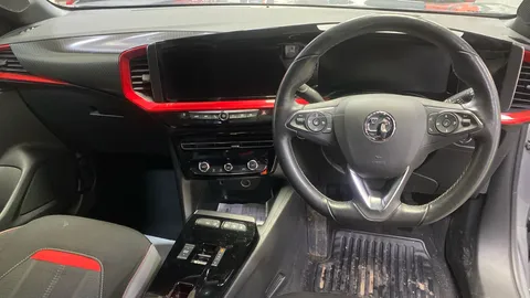 Vauxhall Mokka 100kW SRi Nav Premium 50kWh Auto