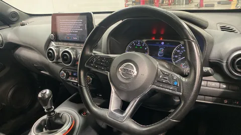 NISSAN JUKE 1.0 DiG-T 114 Tekna