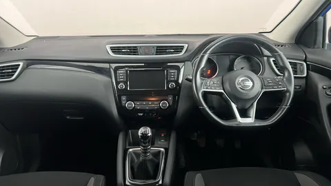 Nissan Qashqai 1.3 DiG-T Acenta Premium
