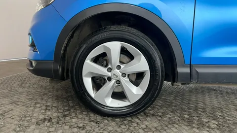 Nissan Qashqai 1.3 DiG-T Acenta Premium