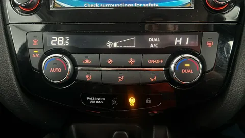 Nissan Qashqai 1.3 DiG-T Acenta Premium