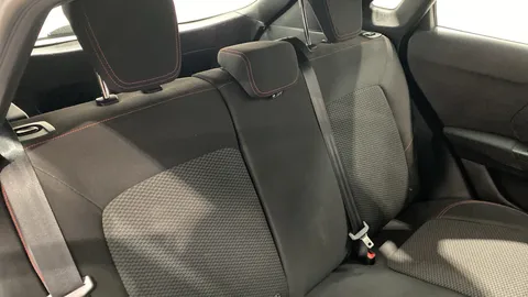 Ford Puma 1.0 EcoBoost Hybrid mHEV ST-Line