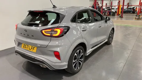 Ford Puma 1.0 EcoBoost Hybrid mHEV ST-Line