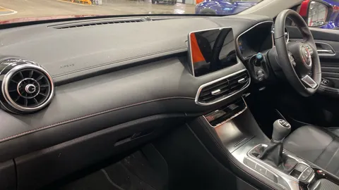 Mg Motor Uk               Hs 1.5 T-GDI Trophy