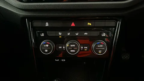 Volkswagen T-Roc 1.0 TSI 110 Black Edition