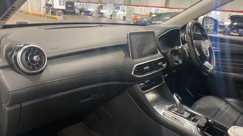 Mg Motor Uk               Hs 1.5 T-GDI Exclusive DCT