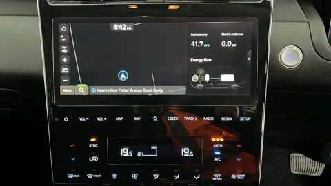 Hyundai Tucson 1.6 TGDi Hybrid 230 Premium 2WD Auto