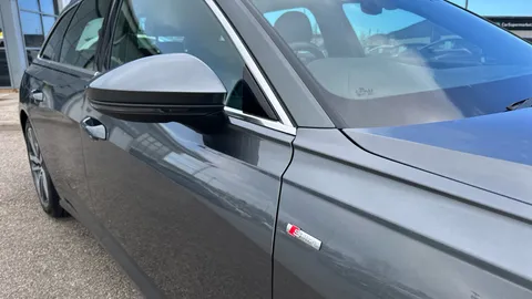 AUDI A6 40 TDI S Line S Tronic