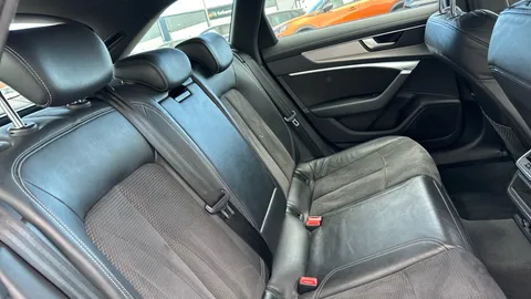 AUDI A6 40 TDI S Line S Tronic