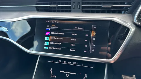 AUDI A6 40 TDI S Line S Tronic