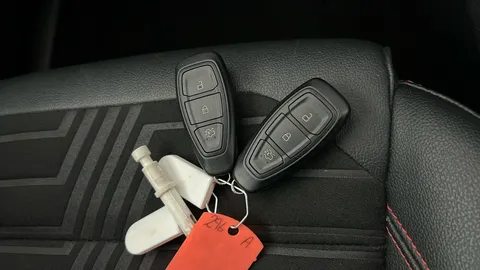 FORD PUMA 1.0 EcoBoost Hybrid mHEV ST-Line X