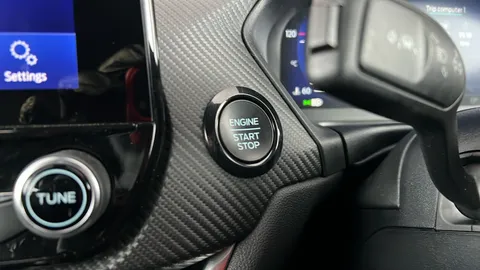 FORD PUMA 1.0 EcoBoost Hybrid mHEV ST-Line X