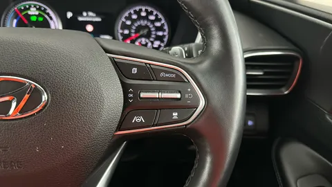 Hyundai Santa Fe 1.6 TGDi Hybrid Premium 5dr 4WD Auto