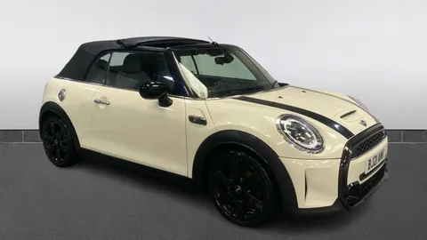 Mini Convertible 2.0 Cooper S Classic 2dr [Nav Pack]