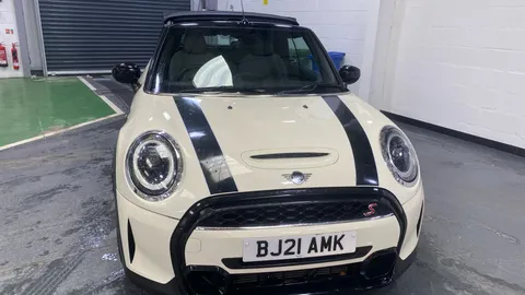 Mini Convertible 2.0 Cooper S Classic 2dr [Nav Pack]