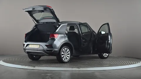 VOLKSWAGEN T-ROC 1.0 TSI SE