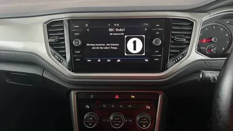 VOLKSWAGEN T-ROC 1.0 TSI SE