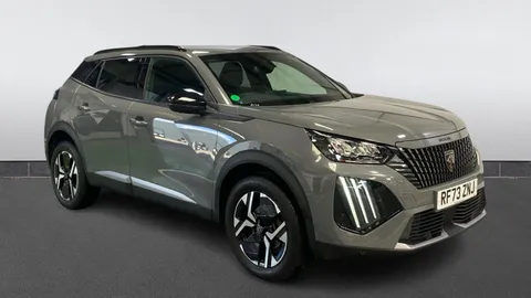 PEUGEOT 2008 1.2 PureTech 130 Allure