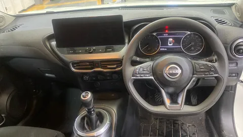 Nissan Juke 1.0 DiG-T Acenta Premium