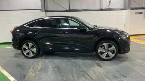 AUDI E-TRON 230kW 50 Quattro 71kWh S Line Auto