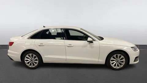 Audi A4 35 TDI Technik S Tronic